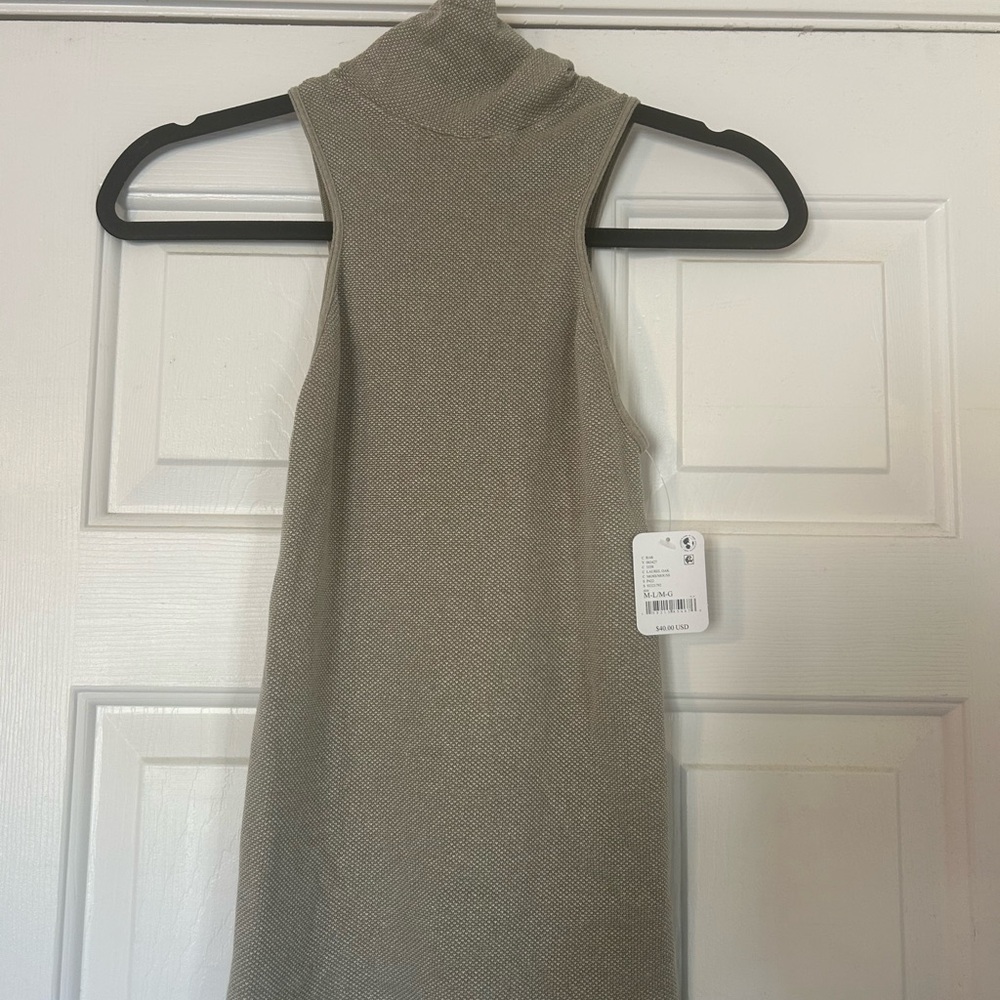 NWT Free People Always‎ Ready Seamless Turtleneck Tank - Picture 3 of 4
